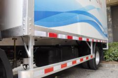 福田时代 领航 143马力 4.165米单排厢式轻卡(BJ5043XXY-BG)