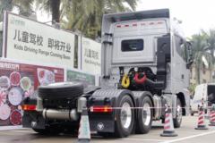 福田 欧曼EST-A 6系重卡 2019款 510马力 6X4 AMT自动挡牵引车(BJ4259SNFKB-AA)