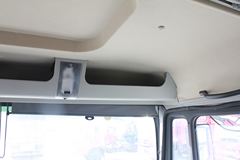中国重汽 HOKA H7系重卡 336马力 6X4 5.6米自卸车(ZZ3253N3841C)