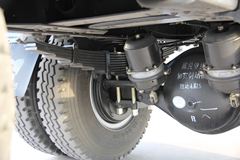 福田 欧曼ETX 5系重卡 185马力 6X2 8.6米厢式载货车(平顶驾驶室)(BJ5167VJCHH-S)