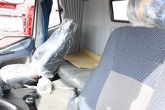 一汽解放 J6P 350马力 6X4 混凝土搅拌车(平顶驾驶室)(CA5250GJBP66K2L2T1E)