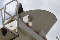 一汽解放 J6P 350马力 6X4 混凝土搅拌车(平顶驾驶室)(CA5250GJBP66K2L2T1E)