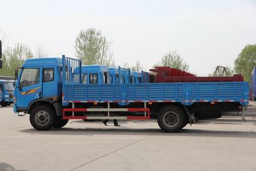 骏威J5K&nbsp;载货车外观                                                图片