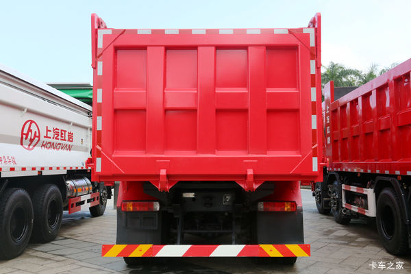 上汽红岩重庆华南城旺通4S店年底促销大优惠