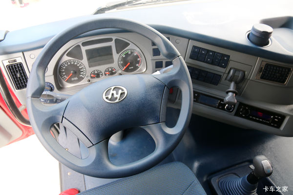 上汽红岩重庆华南城旺通4S店年底促销大优惠