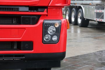 �������� ��ʨM500 350���� 8X4 �泵�������䳵ͼƬ