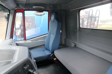 �������� ��ʨM500 350���� 8X4 �泵�������䳵ͼƬ