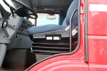 �������� ��ʨM500 350���� 8X4 �泵�������䳵ͼƬ