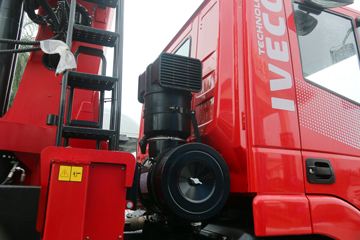 �������� ��ʨM500 350���� 8X4 �泵�������䳵ͼƬ