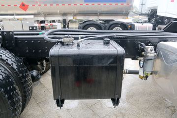 �������� ��ʨM500 350���� 8X4 �泵�������䳵ͼƬ