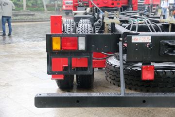 �������� ��ʨM500 350���� 8X4 �泵�������䳵ͼƬ