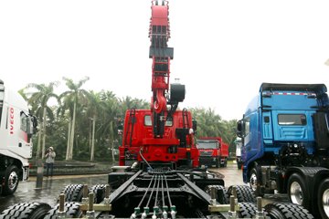 �������� ��ʨM500 350���� 8X4 �泵�������䳵ͼƬ