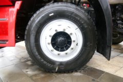 上汽红岩 杰狮M500 350马力 8X4 随车起重运输车