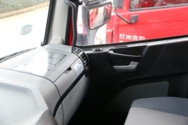 红岩杰卡&nbsp;自卸车驾驶室                                               图片