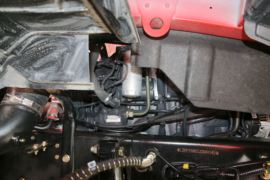 红岩杰卡&nbsp;自卸车底盘                                                图片