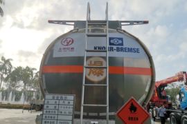 杰狮&nbsp;牵引车上装                                                图片