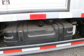 奥铃TS&nbsp;载货车底盘                                                图片