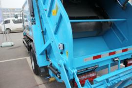 奥驰A系&nbsp;垃圾运输车上装图片