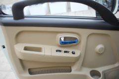 飞碟奥驰 A2系列 4.5T 4.2米单排纯电动厢式轻卡96.77kWh 飞碟奥驰 A2系列 4.5T 4.2米单排纯电动厢式轻卡96.77kWh