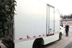 飞碟奥驰 A2系列 4.5T 4.2米单排纯电动厢式轻卡96.77kWh 飞碟奥驰 A2系列 4.5T 4.2米单排纯电动厢式轻卡96.77kWh