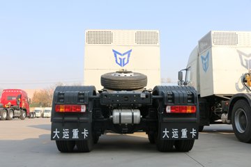 E8&nbsp;电动牵引车外观图片