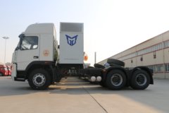 大运 E8重卡 476马力 6X4纯电动牵引车(CGC4250BEV1AADKRCGD)290.61kWh