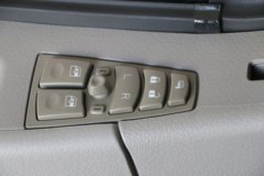 大运 新N8E重卡 标载型 350马力 4X2牵引车(高顶)(CGC4180D5DAAD)