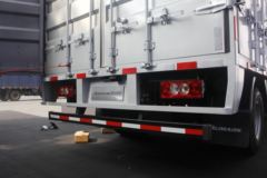 福田 欧马可S3系 价值山区版 143马力 4.14米单排厢式轻卡