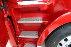 大运 N9H重卡 标载版 460马力 6X4牵引车(奔驰发动机)(CGC4250D5ZCCH)