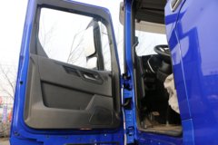 江铃重汽 威龙HV5重卡 高效型 470马力 6X4牵引车(SXQ4250J4B4D5)
