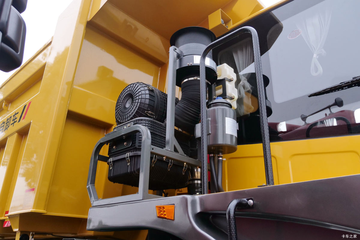 �칤 �h��P9 310���� 6X4 ���˼�ʻ���������ж�����                                                