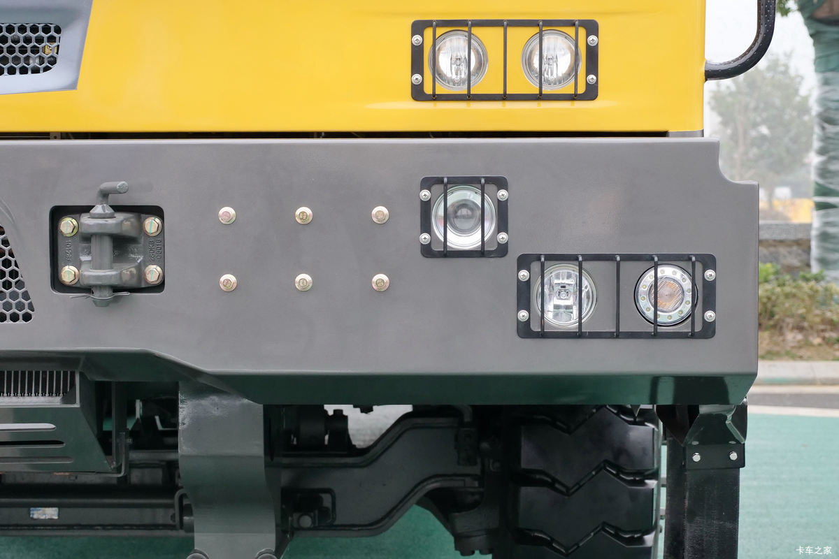 �칤 �h��P9 310���� 6X4 ���˼�ʻ���������ж�����                                                