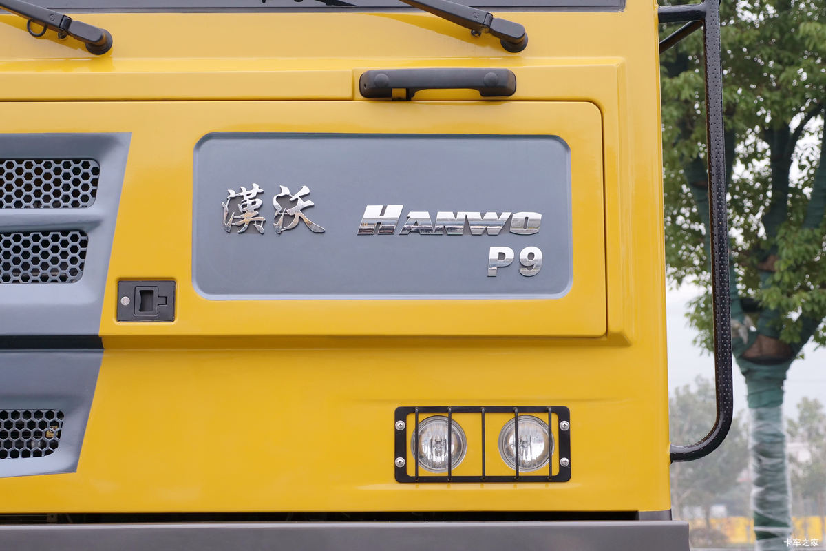 �칤 �h��P9 310���� 6X4 ���˼�ʻ���������ж�����                                                