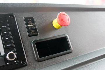 �칤 �h��P9 310���� 6X4 ���˼�ʻ���������ж��ͼƬ