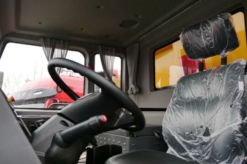 漢沃P9 非公路矿用自卸车驾驶室                                               图片