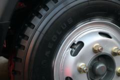 中国重汽成都商用车 瑞狮 156马力 单排厢式轻卡底盘(CDW5040XXYHA1R5)