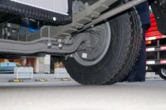 中国重汽成都商用车 瑞狮 156马力 单排厢式轻卡底盘(CDW5040XXYHA1R5)