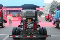 中国重汽成都商用车 瑞狮 160马力 4X2 CNG 4.15米单排轻卡底盘 中国重汽成都商用车 瑞狮 160马力 4X2 CNG 4.15米单排轻卡底盘