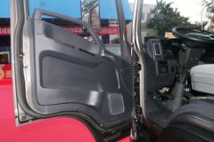 中国重汽成都商用车 瑞狮 160马力 4X2 CNG 4.15米单排轻卡底盘 中国重汽成都商用车 瑞狮 160马力 4X2 CNG 4.15米单排轻卡底盘