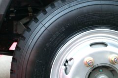 中国重汽成都商用车 瑞狮 160马力 4X2 CNG 4.15米单排轻卡底盘 中国重汽成都商用车 瑞狮 160马力 4X2 CNG 4.15米单排轻卡底盘