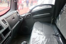 翼狮&nbsp;电动载货车内饰图片