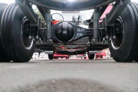 翼狮&nbsp;电动载货车底盘图片