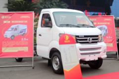 重汽王牌 翼狮 2.5T 4X2 3.3米单排纯电动微卡底盘53kWh