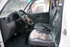 重汽王牌 翼狮 2.5T 4X2 3.3米单排纯电动微卡底盘53kWh