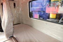 力狮&nbsp;自卸车驾驶室                                               图片