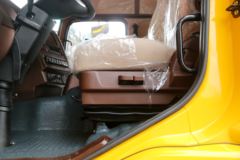 中国重汽成都商用车 力狮 350马力 8X4 9.6米自卸车(国六) 中国重汽成都商用车 力狮 350马力 8X4 9.6米自卸车(国六)