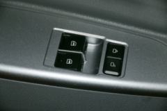 中国重汽成都商用车(原重汽王牌) 捷狮 220马力 排半轿运车 中国重汽成都商用车(原重汽王牌) 捷狮 220马力 排半轿运车