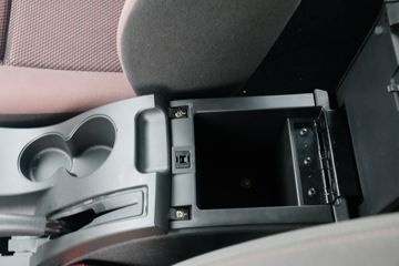 �������� T5 PLUS 2018�� ���ʰ� 2.8T���� 109���� ���� �ӳ����˫��Ƥ��ͼƬ