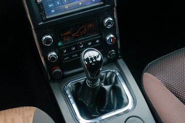 �������� T5 PLUS 2018�� ���ʰ� 2.8T���� 109���� ���� �ӳ����˫��Ƥ��ͼƬ