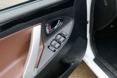 骐铃汽车 T5 PLUS 2018款 舒适版 2.8T柴油 109马力 两驱 加长轴距双排皮卡